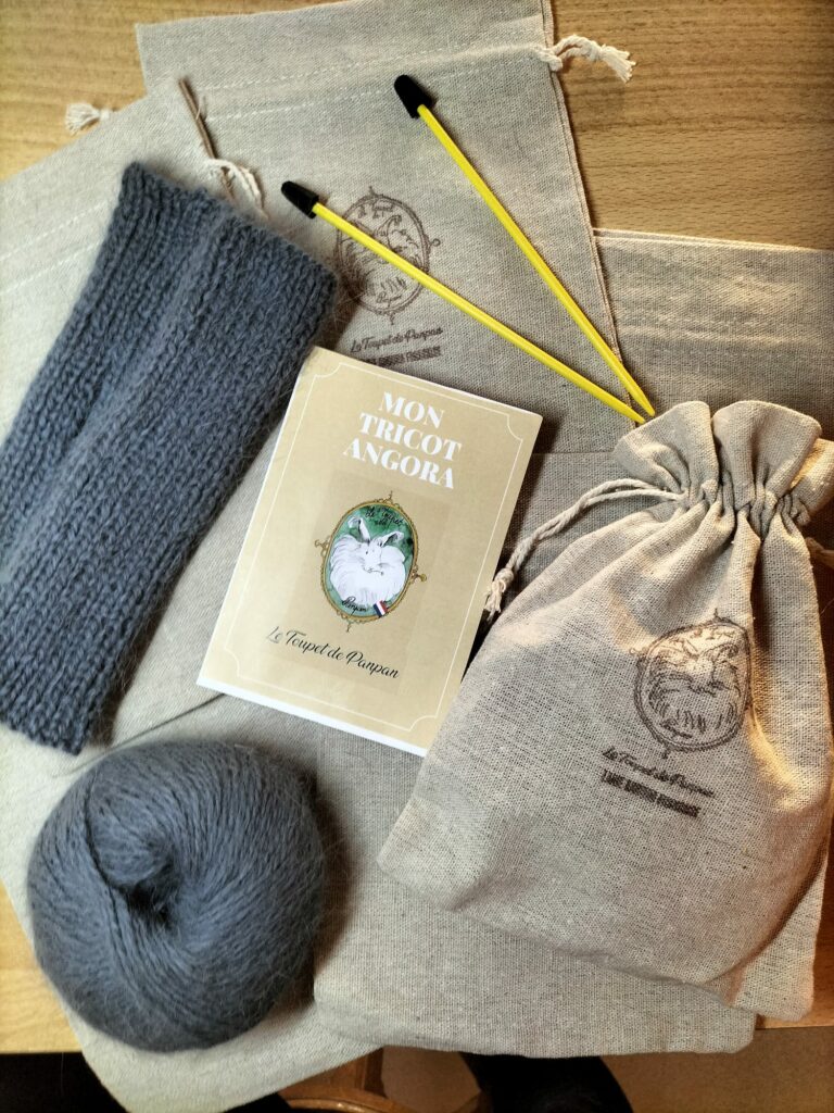 Kit Tricot des Manchettes Florette